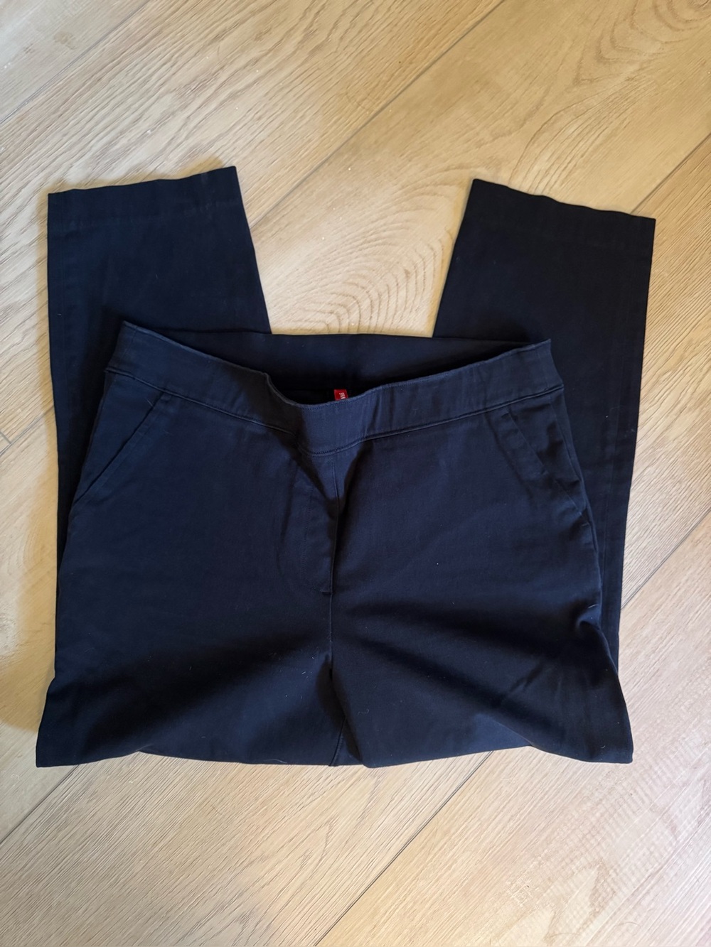 Spanx Women's Navy Slip on style Cropped Ankle Pants Large